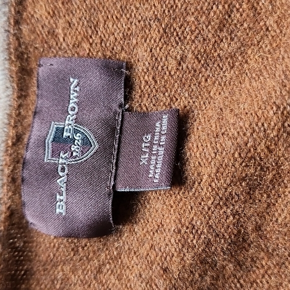 Black and Brown Like New Wool Sweater. - Picture 3 of 13